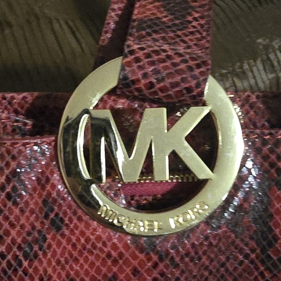 Michael Kors Red Python Print Shoulder Bag - Picture 4 of 14